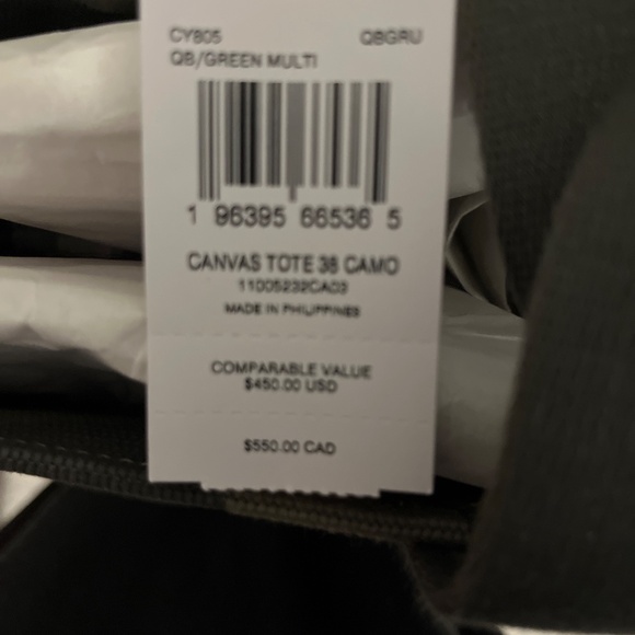 NWT-Coach Tote 38 in Camo Print/Green Multi - Picture 5 of 5